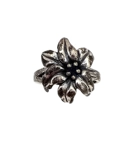 Signed Sterling Silver Floral Ring Size 5.5 4.3 G