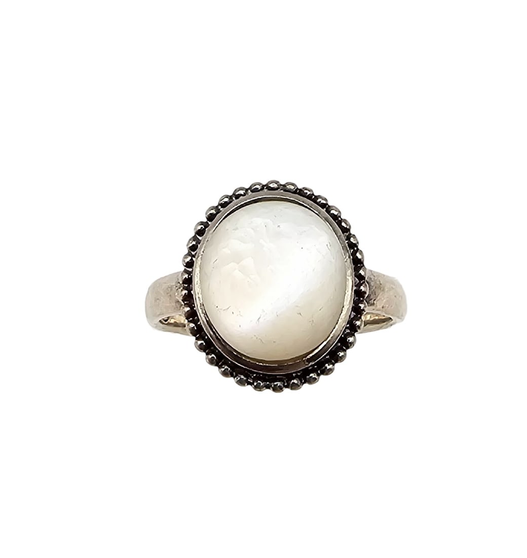 B Mother Of Pearl Sterling Silver Ring Size 7 3.7 G: b Mother Of Pearl Sterling Silver Ring Size 7 3.7 G