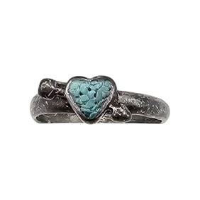 Southwestern Crushed Turquoise Heart Ring Size 4.75 1.8 G