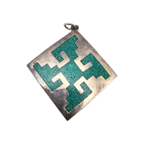 Alpaca Crushed Turquoise Pendant 5.4 G