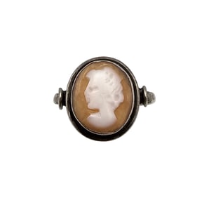 Shell Carved Cameo Sterling Silver Ring Size 6 2 G