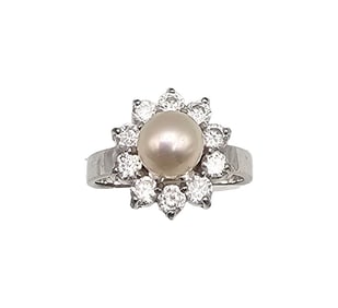 Pearl Rhinestone Sterling Silver Ring Size 7 4.6 G