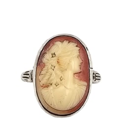 Shell Carved Cameo Sterling Silver Ring Size 7.75 3.1 G