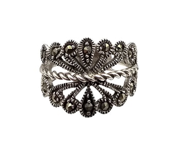 CW Marcasite Sterling Silver Ring Size 7.25 3.9 G