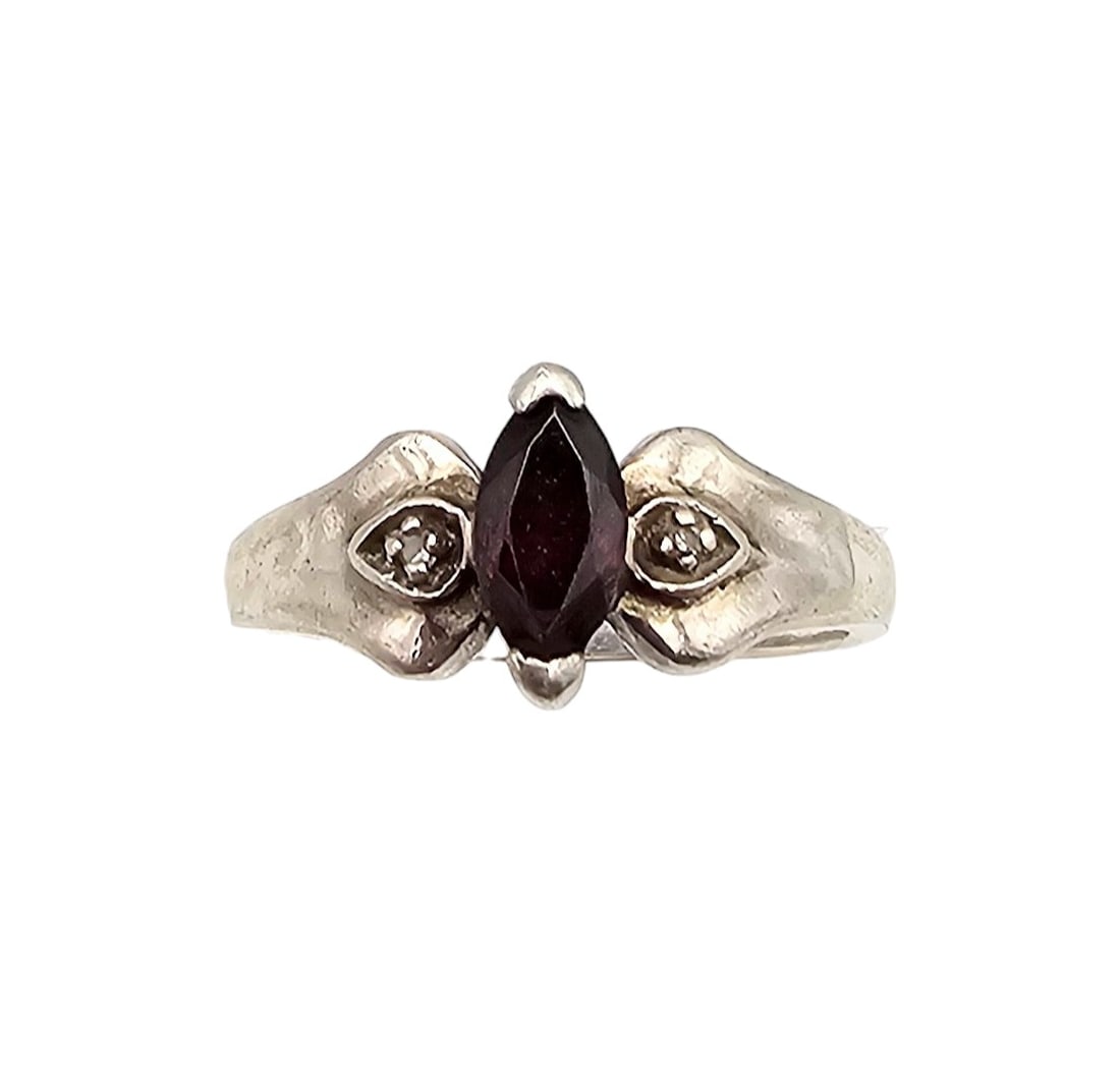 Rhinestone Sterling Silver Cocktail Ring Size 6.5 3.1 G: Rhinestone Sterling Silver Cocktail Ring Size 6.5 3.1 G