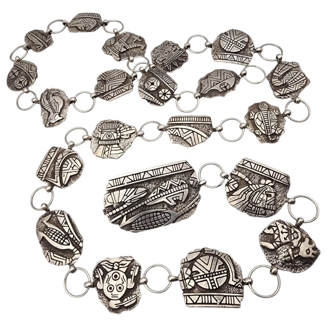 Lee Epperson Cherokee Sterling Pictorial Cast Belt: Lee Epperson Cherokee Sterling Pictorial Cast Belt | Materials: Sterling | Length: Overall belt length is approximately 41 inches. | Weight: 309g | Notes: This amazing belt depicts various Native Amer