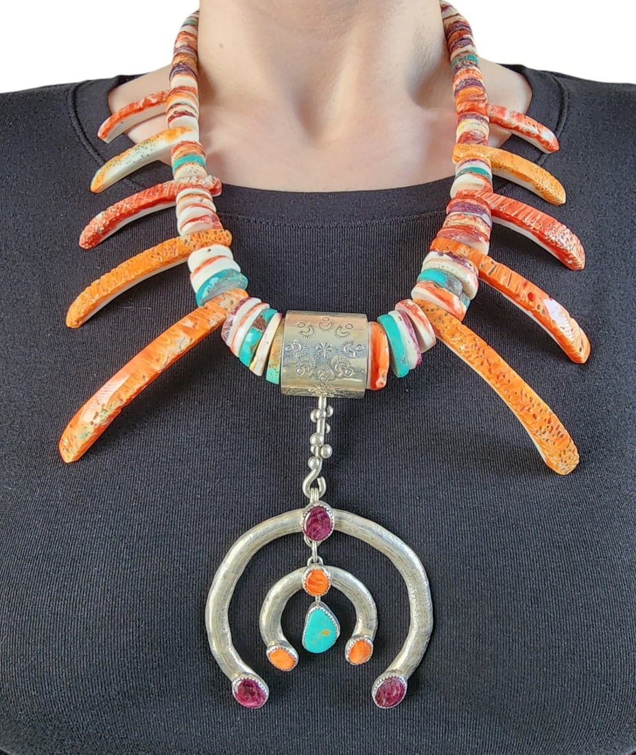 Jolene Bird & Kevin Rey Coriz Santo Domingo Sterling Spiny Oyster Tab Heishi Necklace (1 of 10)