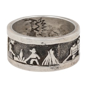 Signed Navajo Sterling Storyteller Ring Band Sz 8