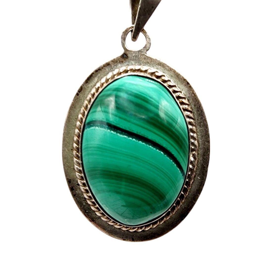 Sterling Signed Southwest Malachite Oval Pendant: Sterling Signed Southwest Malachite Oval Pendant 13.1g