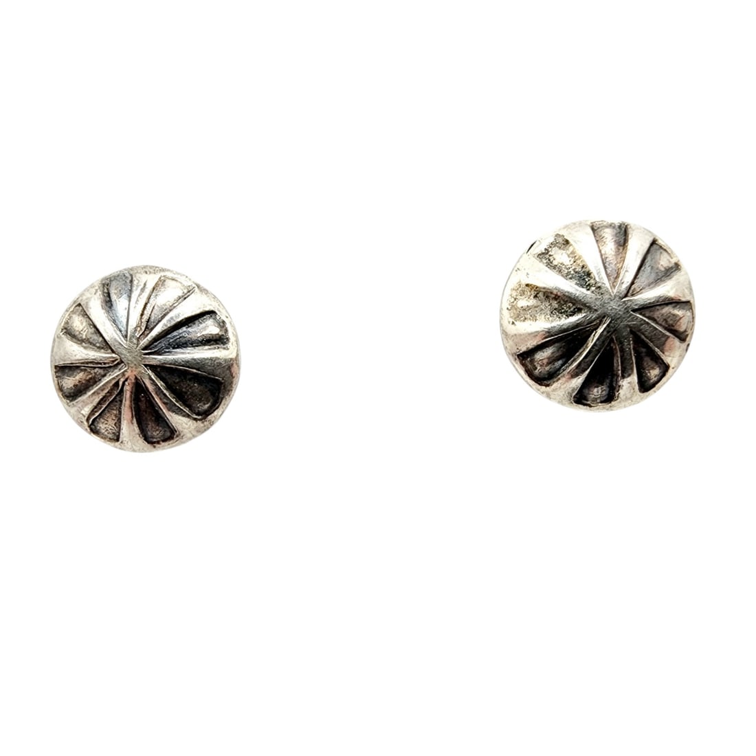 Sterlign Navajo Handstamped Stud Earrings: Sterlign Navajo Handstamped Stud Earrings 1.7g