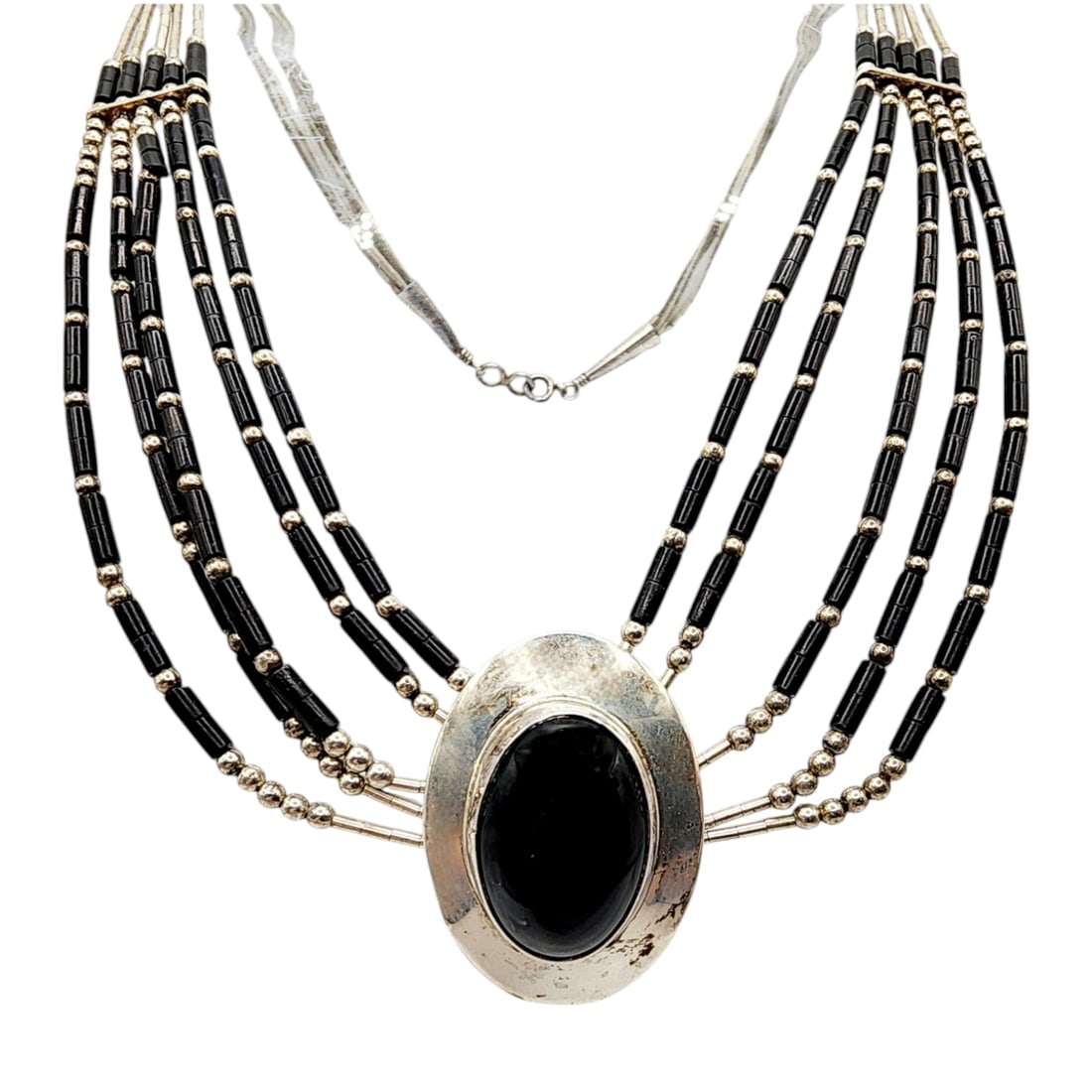 Sterling Southwestern Liquid Silver and Onyx Beaded Necklace: Sterling Southwestern Liquid Silver and Onyx Beaded Cabachon Necklace 17.8g