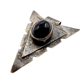Sterling Vintage Southwestern Onyx Arrowhead Pendant