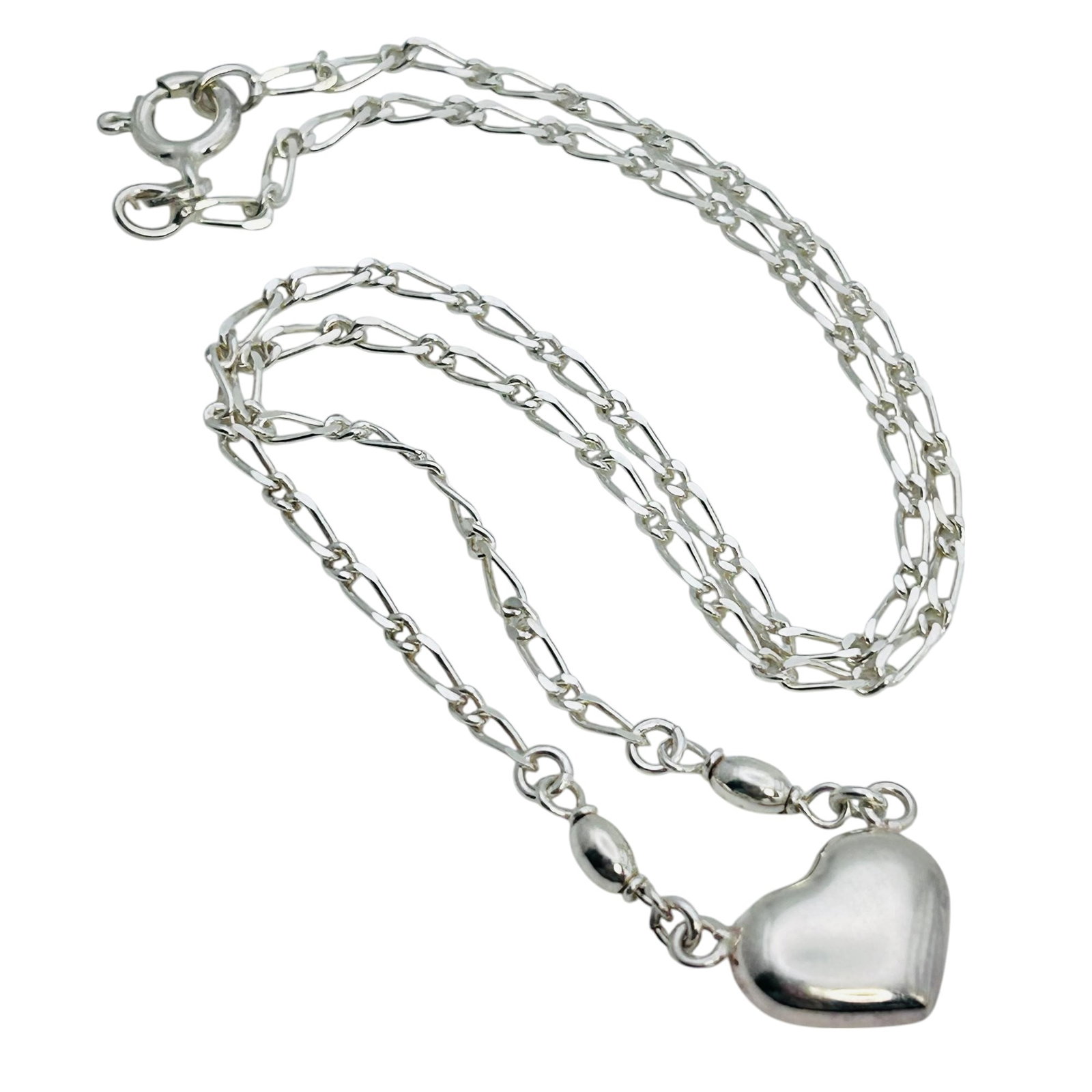 M Italy, Sterling Anchor Chain, Sterling Heart Pendant Necklace 4.84 G: M Italy Sterling anchor chain Sterling heart pendant necklace 4.84 g