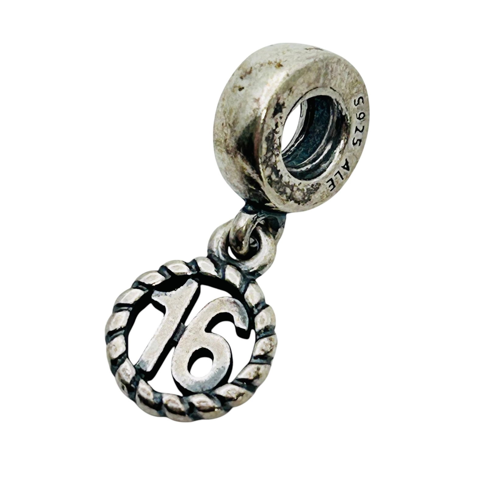 Pandora Sterling, Sweet 16 Charm 2.33 G (1 of 3)