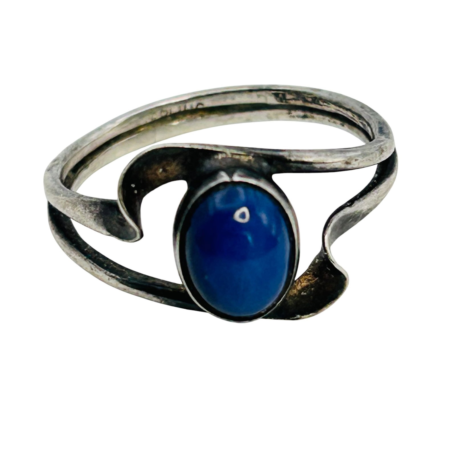 Sapphire Ring, Sterling Silver Size 7, 2.12 G: Sapphire ring Sterling silver size 7 2.12 g