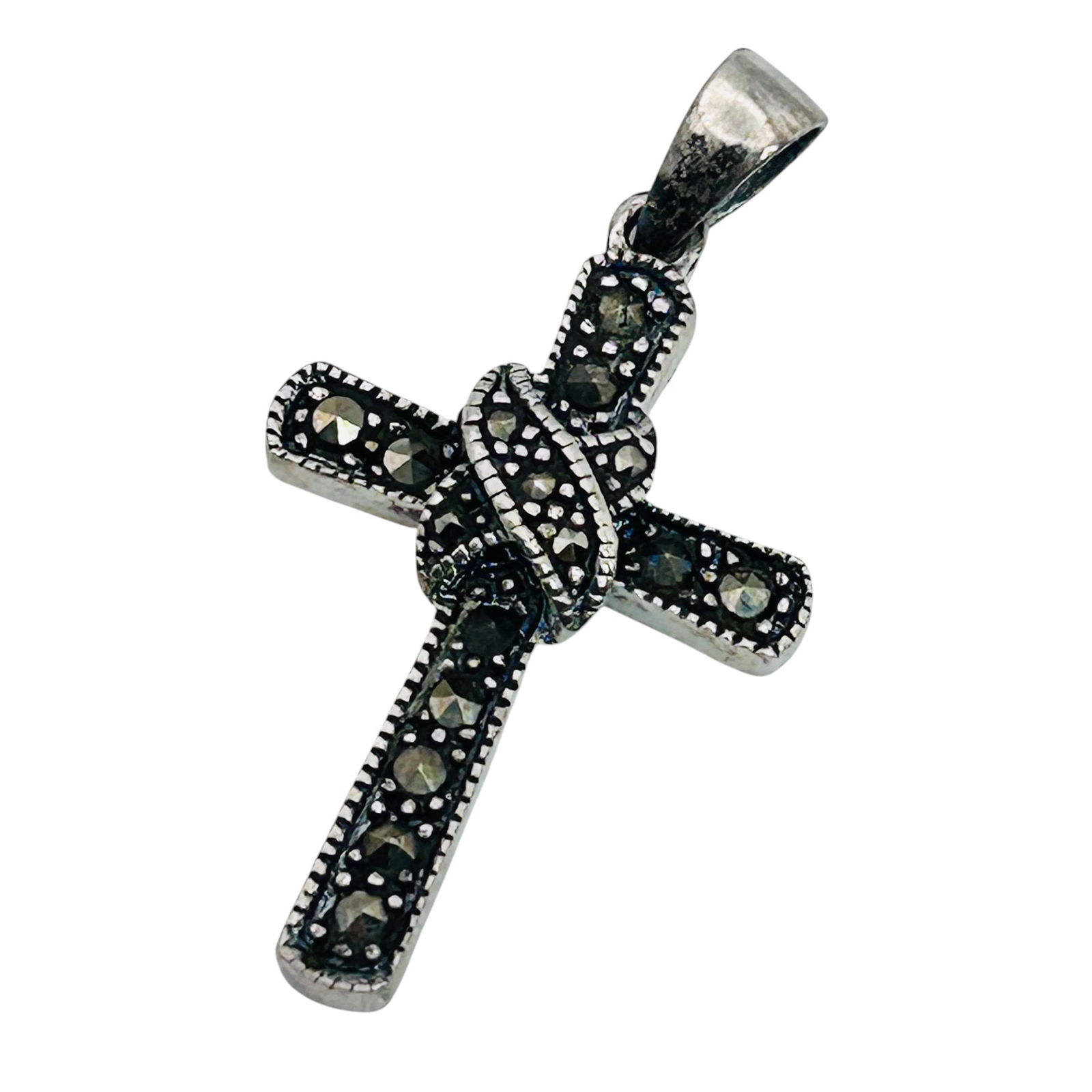 PD Sterling MARCASITE Cross Pendant 2.38 G: PD Sterling MARCASITE cross pendant 2.38 g