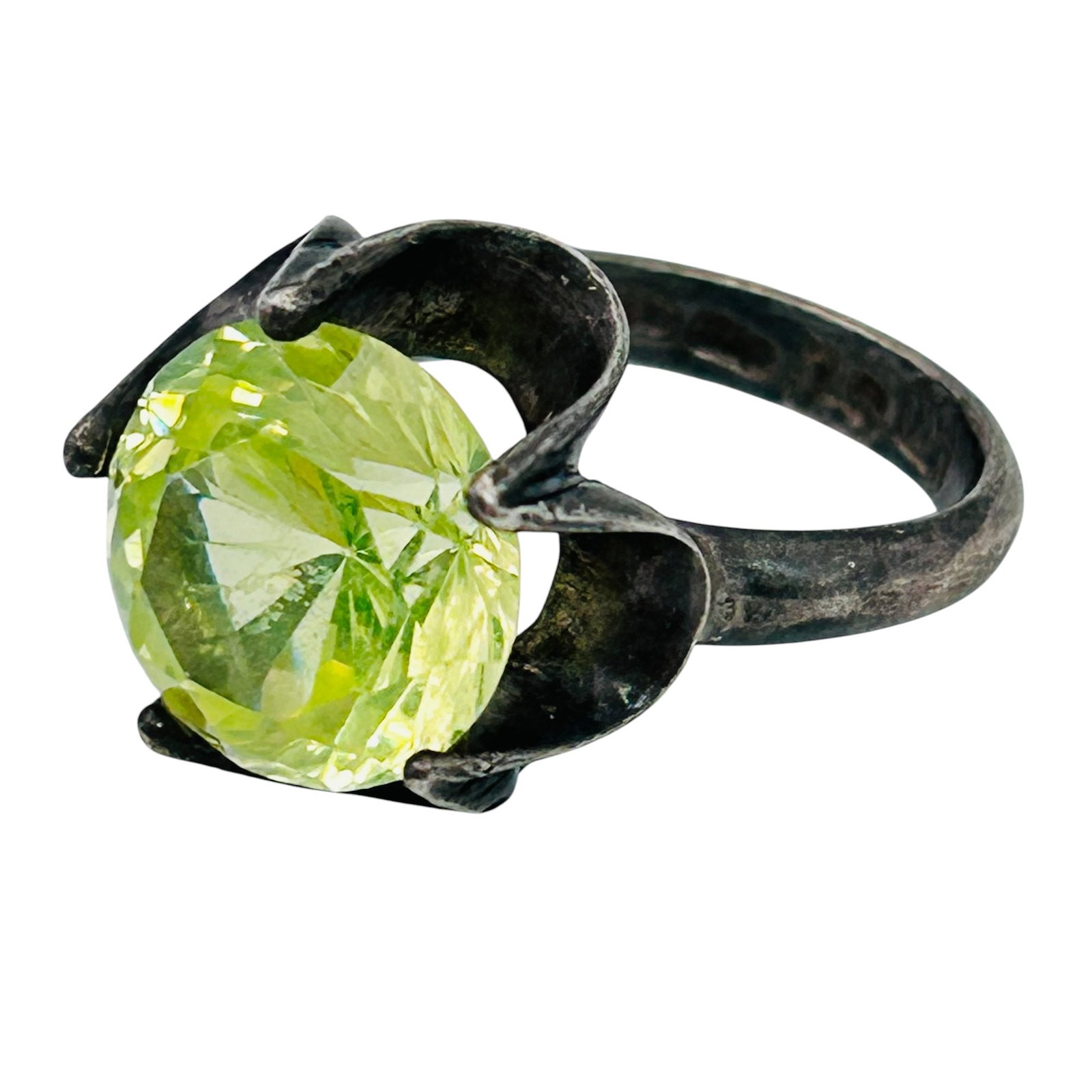 Signed Mexico Citrine Sterling Fluted Ring Size 7, 7.59 G: Signed Mexico citrine Sterling fluted ring size 7 7.59 g