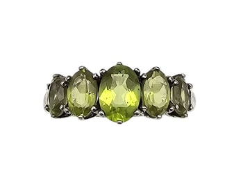 Peridot Sterling Silver Cocktail Ring Size 6.75 2.9 G