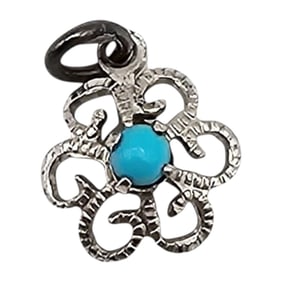 Turquoise Sterling Silver Floral Pendant 0.5 G