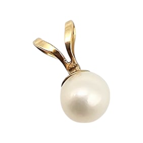 CW Pearl 14K Gold Pendant 0.3 G