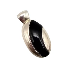 Onyx Sterling Silver Pendant 5.3 G