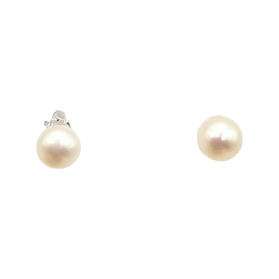 Pearl Sterling Silver Stud Earrings 1.3 G: Pearl Sterling Silver Stud Earrings 1.3 G Bent post
