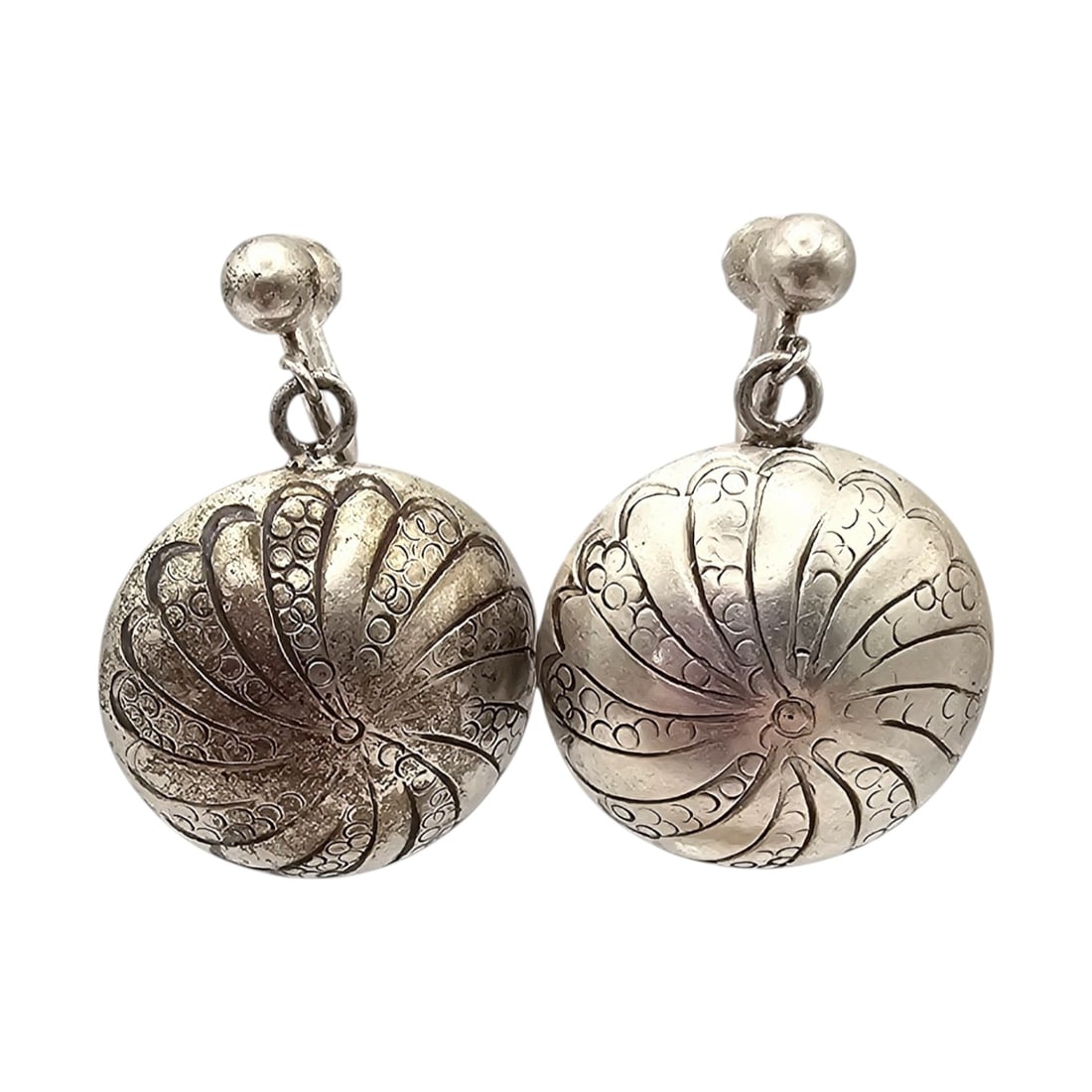 Southwestern Stamped Sterling Silver Hollow Form Ball Earrings 13.3 G: Southwestern Stamped Sterling Silver Hollow Form Ball Earrings 13.3 G