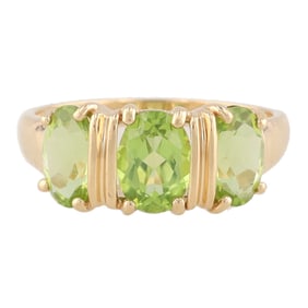 CMQ Peridot 14K Gold Ring Size 5.75