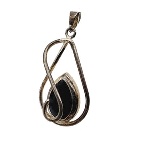 Vintage Sterling Mexico Onyx Spiral Pendant