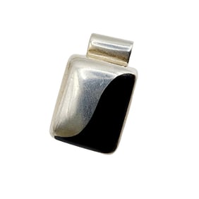 Vintage Mexico Sterling Onyx Pendant