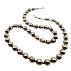 Vintage Southwest Sterling Bead Necklace