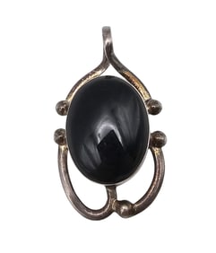 950 Sterling Onyx Pendant
