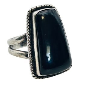 ONYX Sterling Statement Ring Size 6, 6.58 G