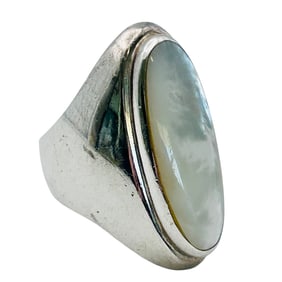Mother Of Pearl, Sterling Statement Ring Size 7, 9.72 G