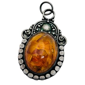 Amber Sterling Oval Pendant 4.15 G