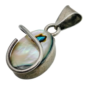 Mexico Abalone Sterling Oval Pendant, 8.38 G