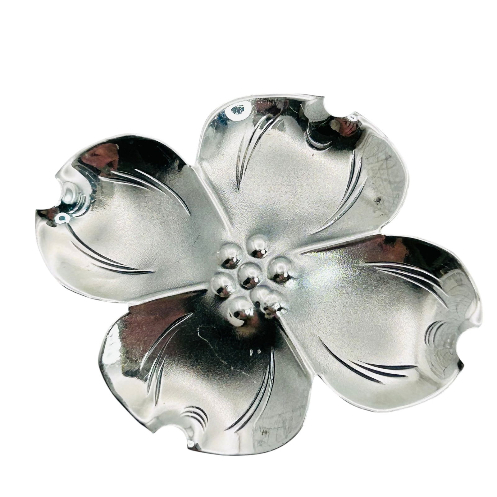 Stuart Nye Sterling Dogwood Flower Brooch 3.7 G (1 of 4)