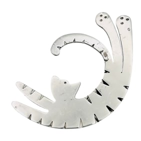 Far-fetched Sterling Cat Brooch 9.28 G