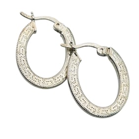 VIVAH Sterling Oval Hinged Hoops 2.92 G