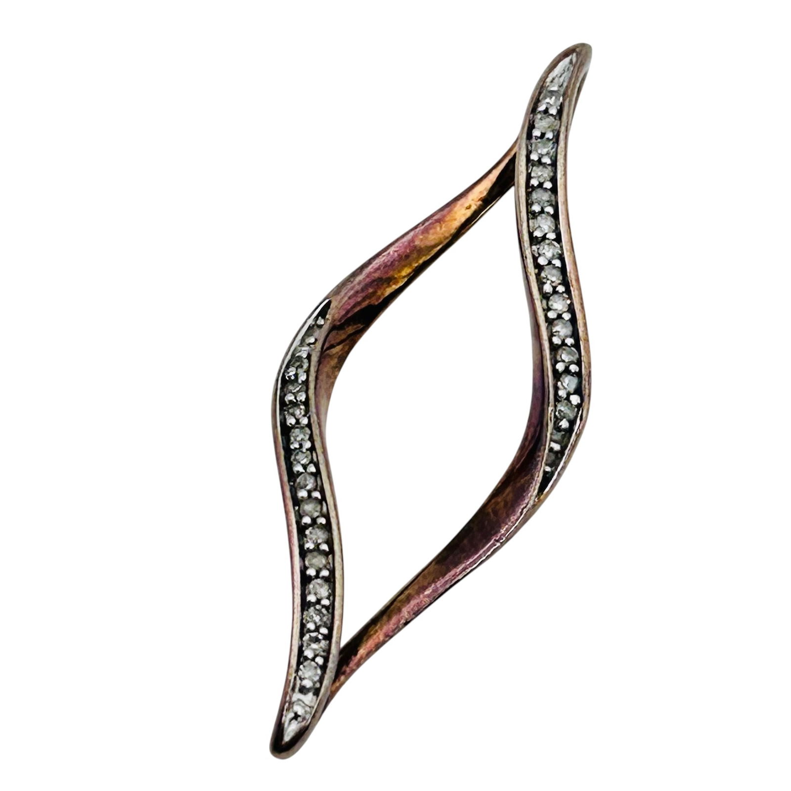 SUN Diamond Sterling Pendant 1.47 G (1 of 4)