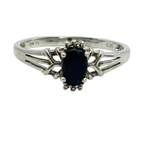 NV Sapphire Sterling Solitaire Ring Size 11, 2.6 G