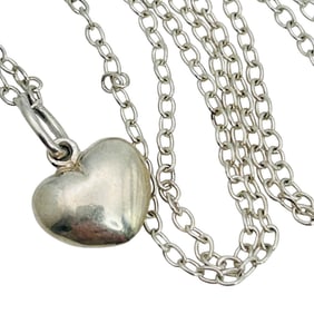 TASHI Sterling Heart And Cable Chain Necklace 3.61 G