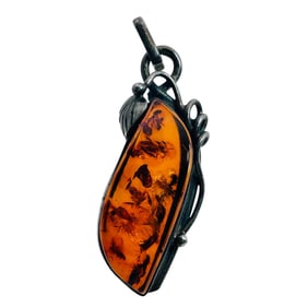 Amber Sterling Pendant 17.04 G
