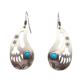 JJ Southwestern Turquoise Sterling Silver Bear Paw Dangle Earrings 3.3 G