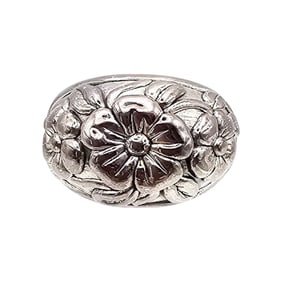 Sterling Silver Hollow Form Floral Ring Size 8.5 6.7 G