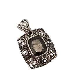 Black Stone Sterling Silver Pendant 4.3 G