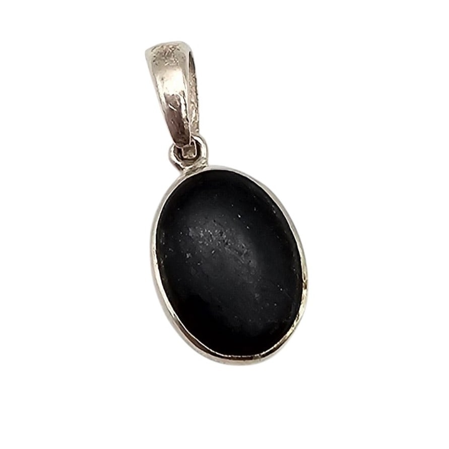 Onyx Sterling Silver Pendant 1.6 G (1 of 4)