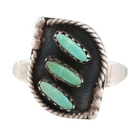 Vintage Zuni Sterling Needlepoint Turquoise Ring Sz. 7.5