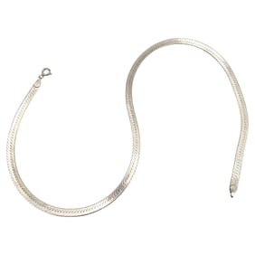 Italy Sterling Silver Flat Herringbone Necklace 13.9 G