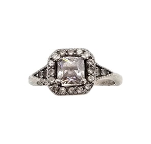 Rhinestone Sterling Silver Cocktail Ring Size 5.75 2.9 G